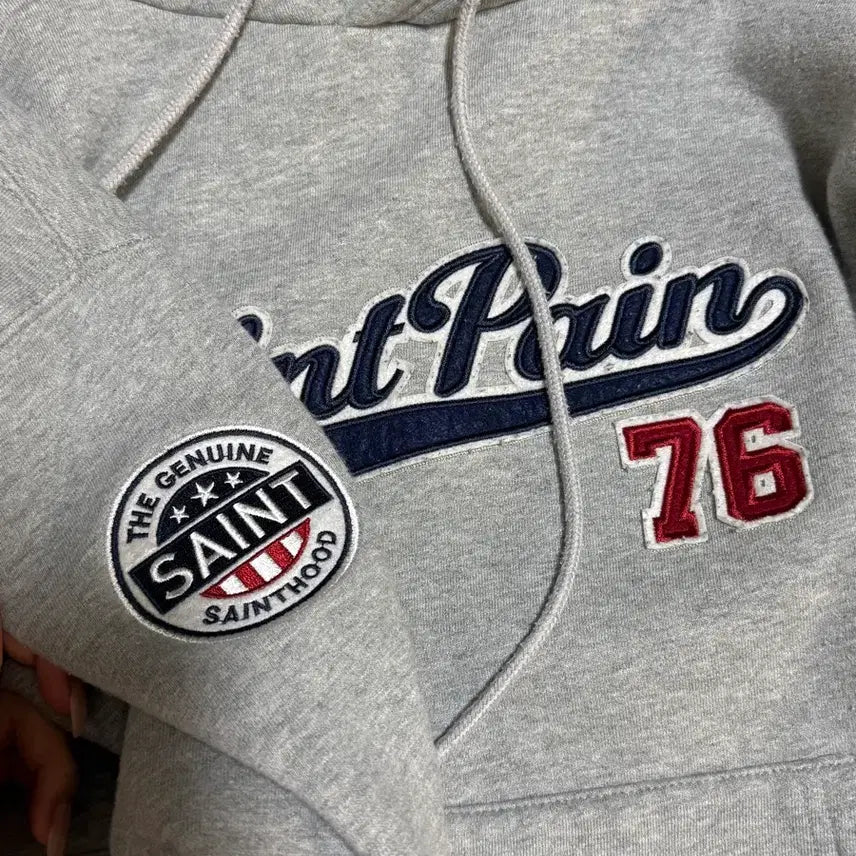 [SOLD OUT] 세인트페인 후드티