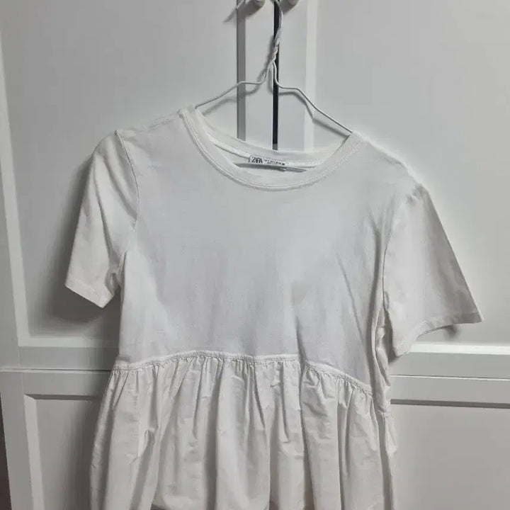 [BUNJANG] Zara White Frill Short Sleeve T-Shirt / 자라 화이트 프릴 반팔 티셔츠 면티 스몰 zara