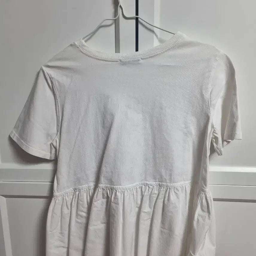 [BUNJANG] Zara White Frill Short Sleeve T-Shirt / 자라 화이트 프릴 반팔 티셔츠 면티 스몰 zara