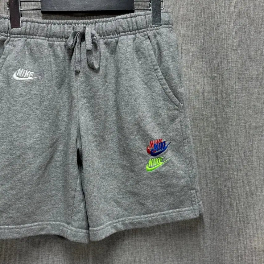[SOLD OUT] [M] 나이키(NIKE) 숏 에센셜 스웨트 반바지