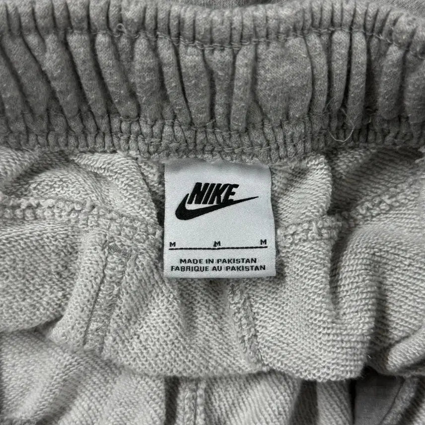 [SOLD OUT] [M] 나이키(NIKE) 숏 에센셜 스웨트 반바지