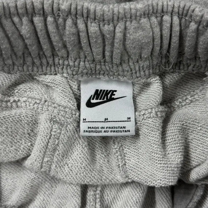 [SOLD OUT] [M] 나이키(NIKE) 숏 에센셜 스웨트 반바지