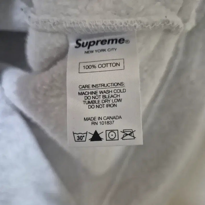 [BUNJANG] Supreme Half-Zip Long Sleeve T-shirt / 슈프림 반집업 티셔츠