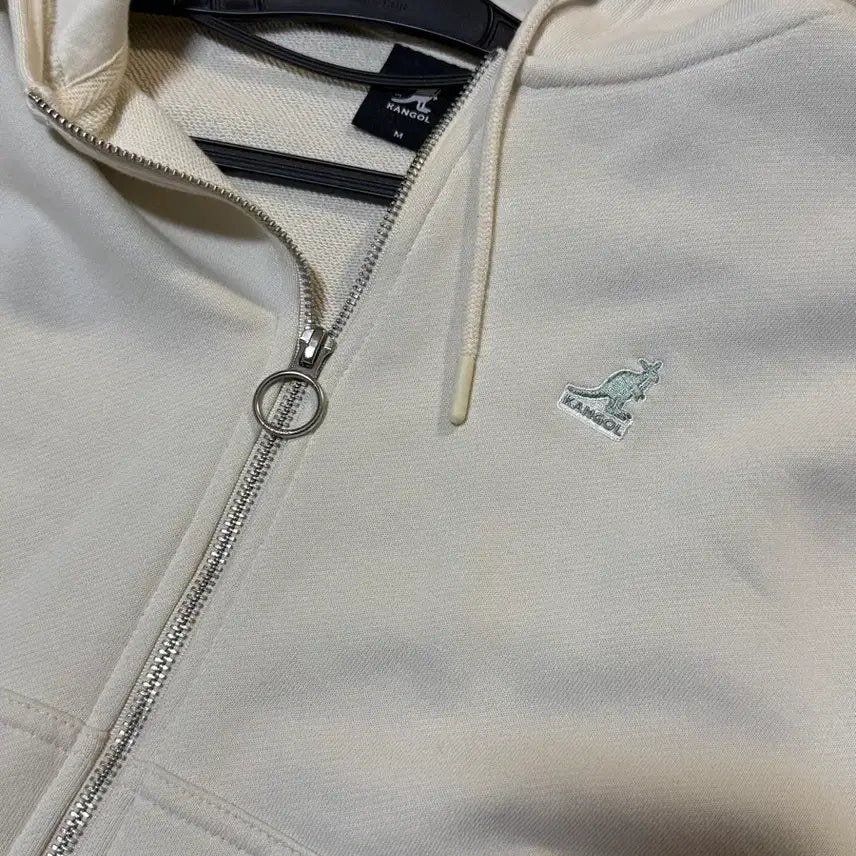 [SOLD OUT] 캉골 아이보리 후드집업 M