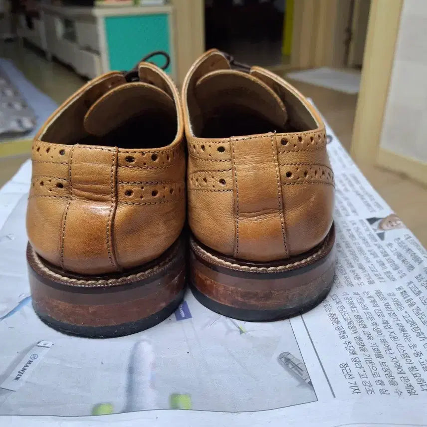 [BUNJANG] Wingtip Brown Leather Shoes / 윙팁255 29000