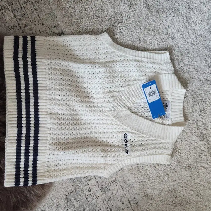 [BUNJANG] Adidas Knit Vest S New / 아디다스 니트 조끼 s 새상품