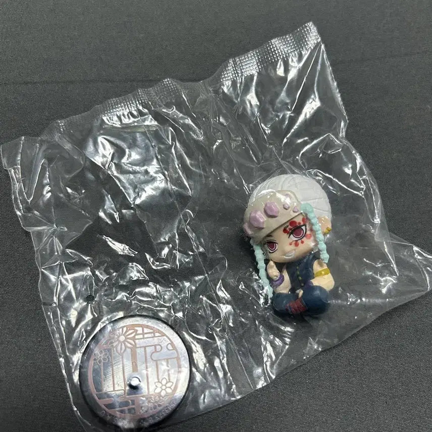 [BUNJANG] Demon Slayer Tengen Uzui Swarasetai Figure / 미개봉) 귀멸의칼날 귀칼 우즈이 텐겐 스와라세타이 가챠