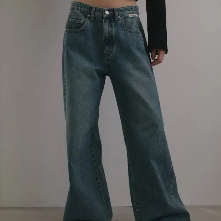 [BUNJANG] Overdue Flare Vintage Wide Fit Denim M / 지젤착용)하루할인!오버듀플레어vintage wide fit denim M
