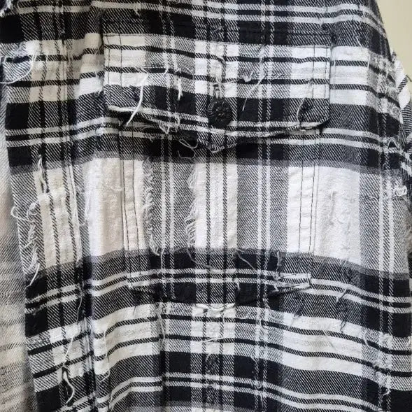 [BUNJANG] Off-White Checkered Shirt - L Oversized Fit / 오프화이트 체크 셔츠 L 오버핏 남녀공용