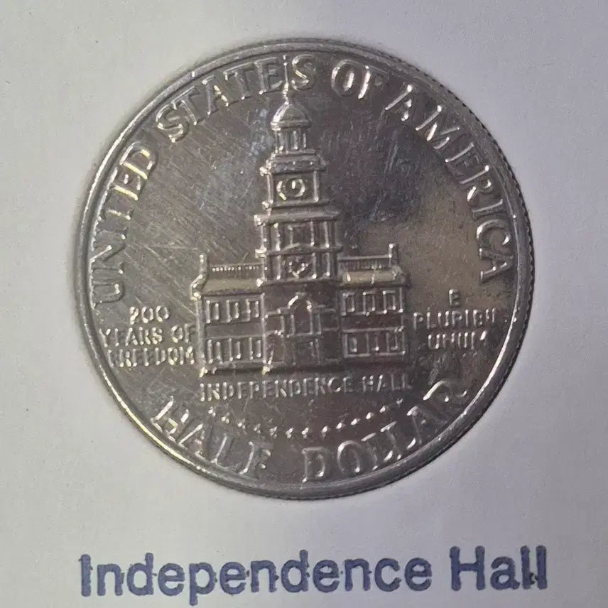 [BUNJANG] United States Bicentennial Commemorative Coin, Stamp, and Bill Set (Unused) / (미사용)미국 건국 200주년 기념 주화/우표/지폐 세트