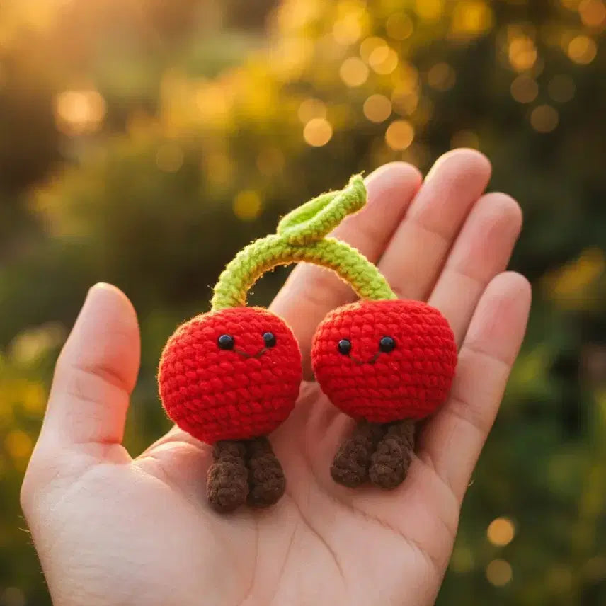 [BUNJANG] Handmade Double Cherry Crochet Keyring / [당일발송] 상큼함 2배! 귀요미 체리 친구들 핸드메이드 코바늘 키링