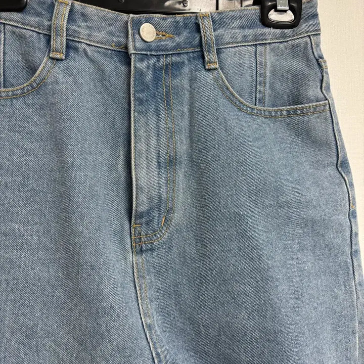 [BUNJANG] Antique J Bohemian Light Wash Denim Shorts L / 엔티크제이 보헤미안 청반바지 연청 L