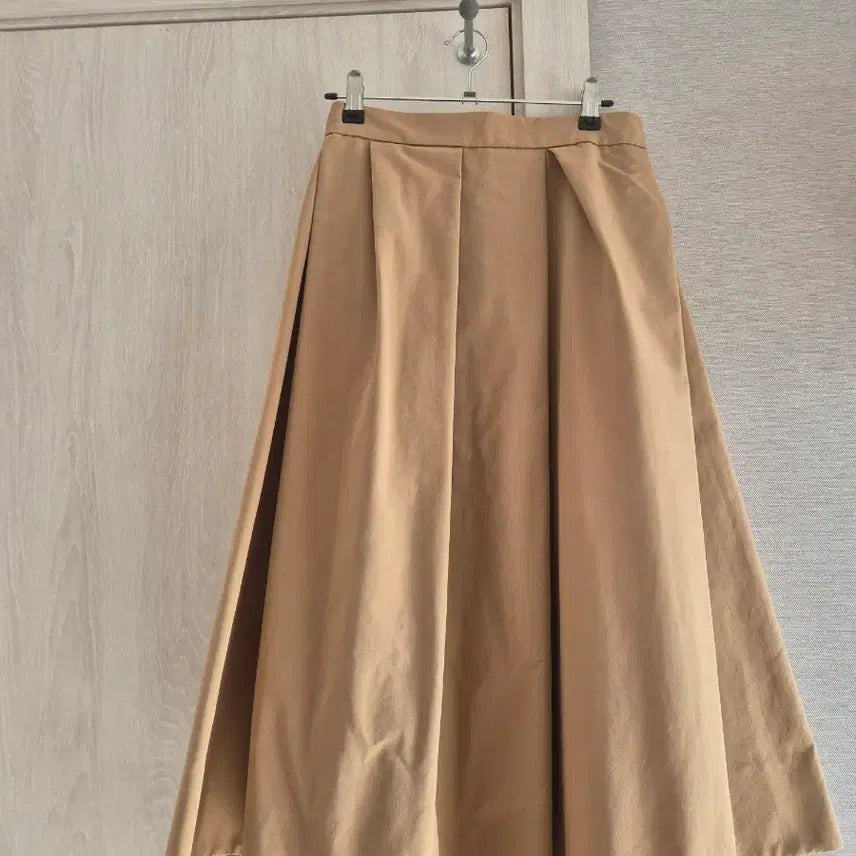 [BUNJANG] Jill Stuart New York Long Beige Skirt / 질스튜어드뉴욕 스커트