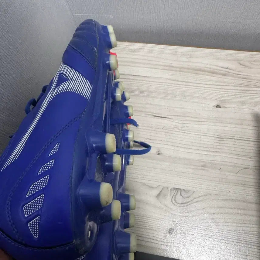 [BUNJANG] Mizuno Soccer Cleats 265 / 미즈노 축구화 265