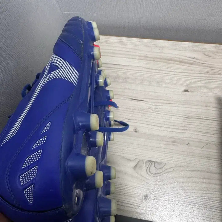 [BUNJANG] Mizuno Soccer Cleats 265 / 미즈노 축구화 265