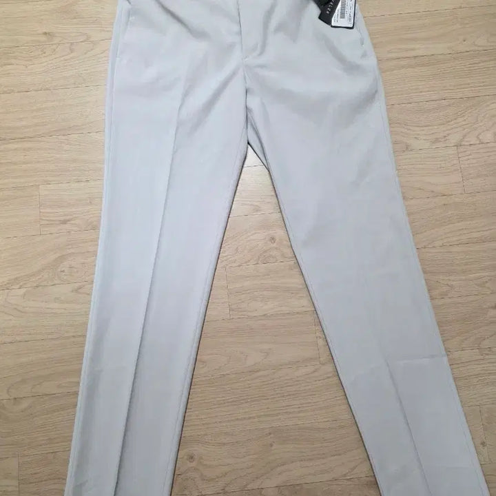 [BUNJANG] Jill Stuart New York Matte Texture Summer Slacks / 질스튜어트뉴욕 매트 텍스쳐 여름용 슬랙스 90 33인치 정가35