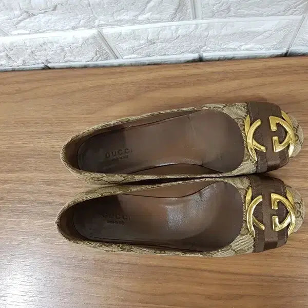 [BUNJANG] Gucci Low Heel Platform Pumps / 구찌 낮은굽 구두 230 (정품 247123) 통굽
