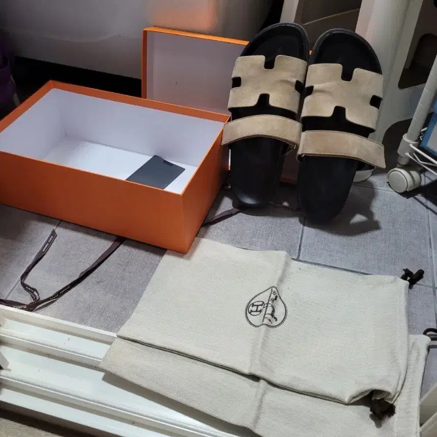 [SOLD OUT] 에르메스 시프레 스웨이드[43]