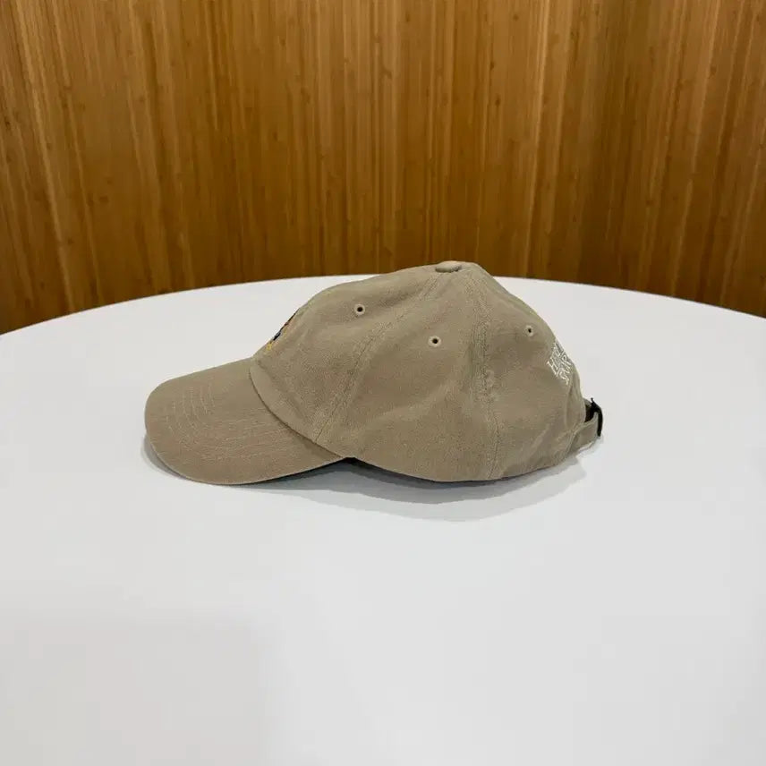 [BUNJANG] Heritage Floss HFC Crest Pigment Cap / 헤리티지 플로스 볼캡 모자 (HFC CREST PIGMENT CAP)
