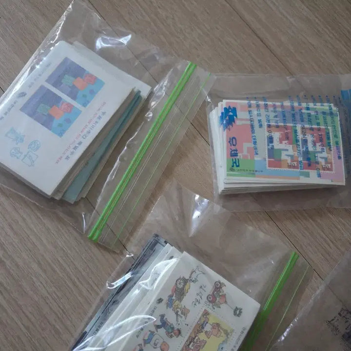 [BUNJANG] Korean Stamp Collection (Various Designs) / 한국 우표 컬렉션 (다양한 디자인)