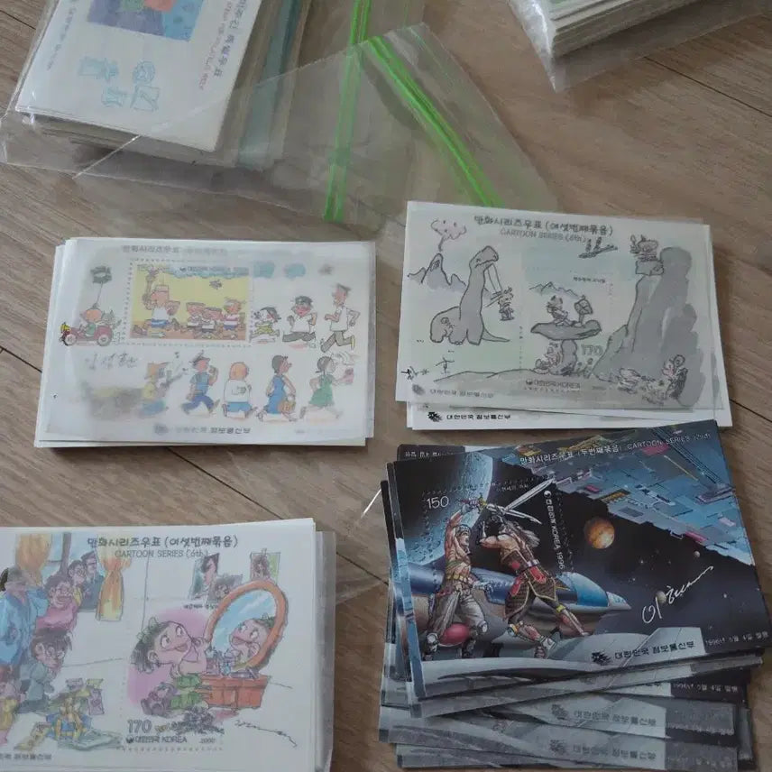 [BUNJANG] Korean Stamp Collection (Various Designs) / 한국 우표 컬렉션 (다양한 디자인)