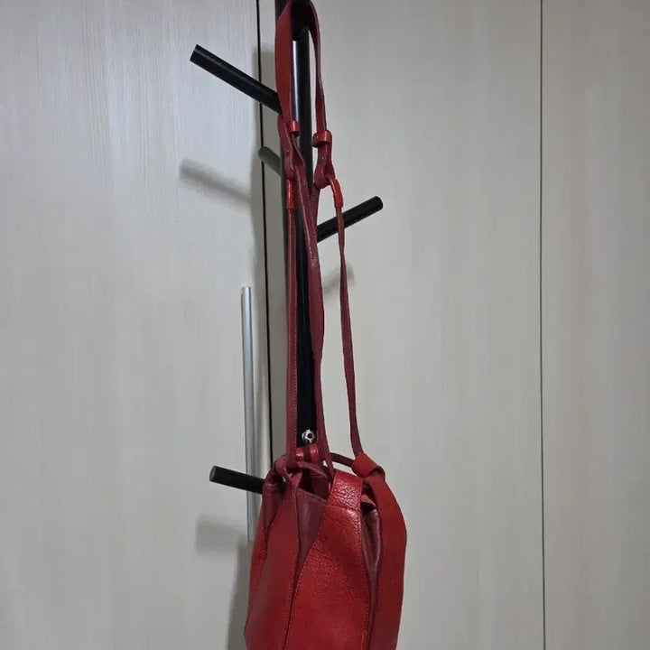 [BUNJANG] YURT Leather Bucket Bag - Red Shoulder Bag / 유르트 가죽 버킷백 레드 숄더백
