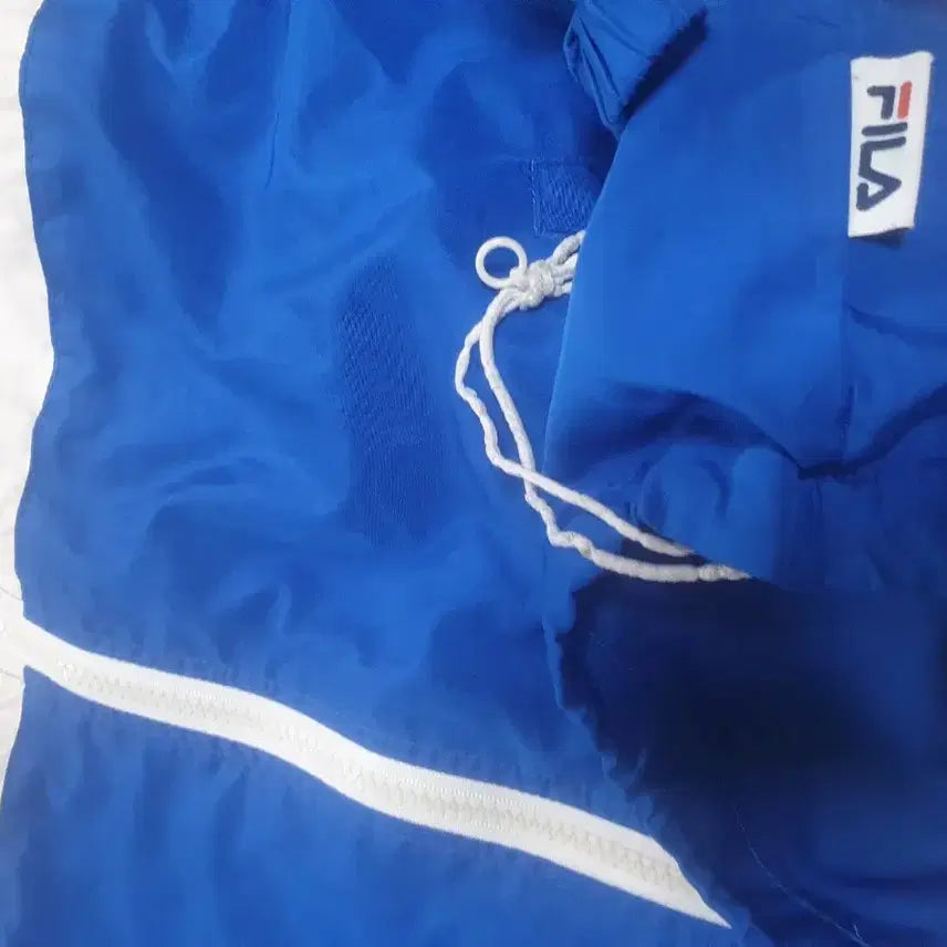 [BUNJANG] Fila x Suntory Boss Windbreaker Jacket L / 휠라 X 산토리보스 콜라보 바람막이 자켓L