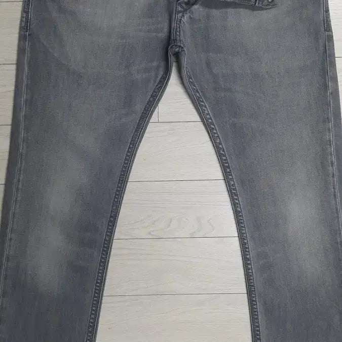 [BUNJANG] Diesel THANAZ 31" Denim Jeans / [정품] 디젤(이태리판) THANAZ 31인치(No.176)드라이완료!