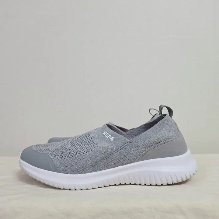 [SOLD OUT] :250네파 소피아 초경량 슬립온-799