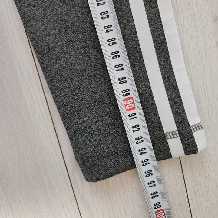 [BUNJANG] Adidas Son Na-eun High-Waist Leggings / 새상품급)아디다스 NC08 하이웨스트 손나은 레깅스 FI0830 타이즈