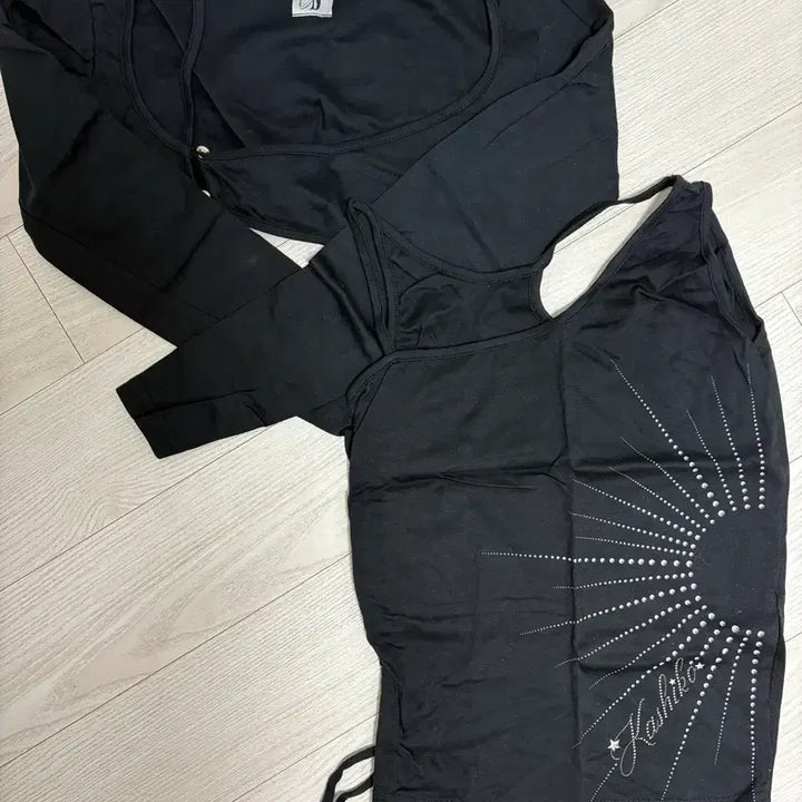 [BUNJANG] CASICO Bolero Tank Top Set Black / 카시코 볼레로 나시 세트 블랙