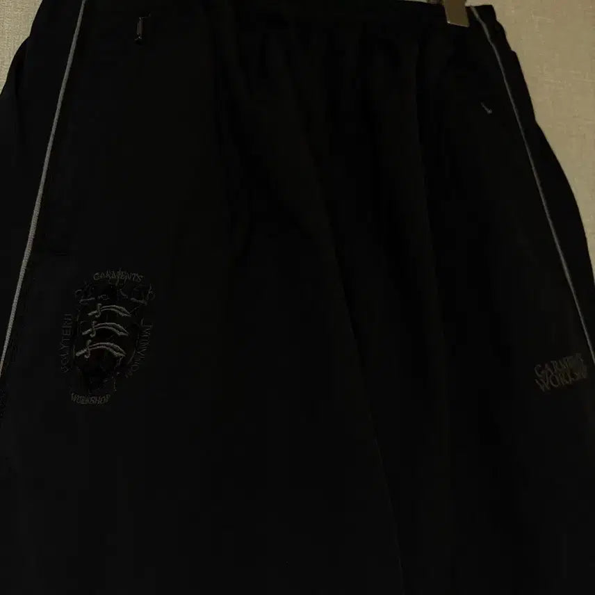 [SOLD OUT] 폴리테루X노매뉴얼 트랙팬츠 Sports블랙 3사이즈.