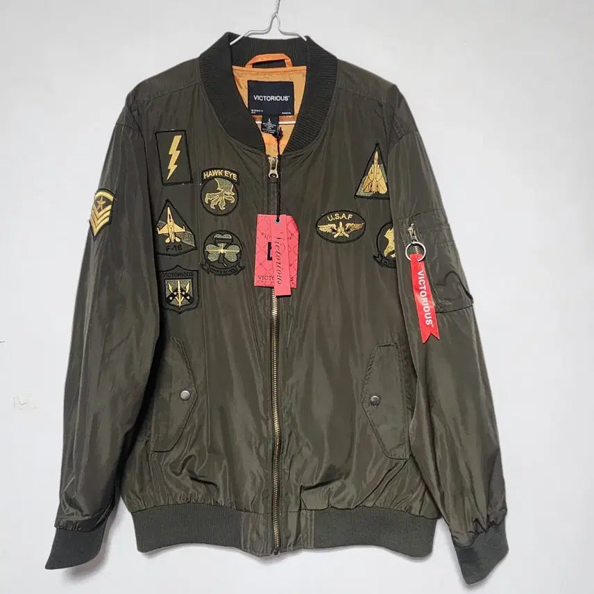 [BUNJANG] Jjori Shop Victorious Bomber Jacket (105) / 쪼리샵 빅토리어스 항공점퍼 105