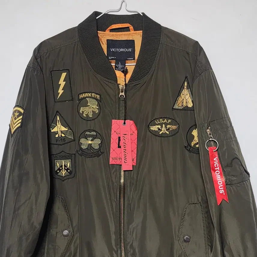 [BUNJANG] Jjori Shop Victorious Bomber Jacket (105) / 쪼리샵 빅토리어스 항공점퍼 105