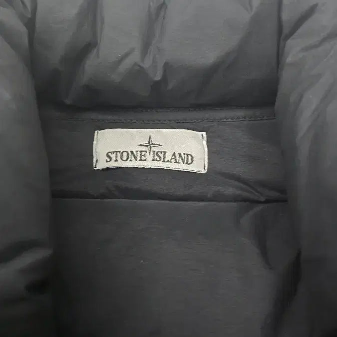 [BUNJANG] Stone Island Seamless Tunnel Padded Jacket / 스톤아일랜드 블랙 24fw  심리스 터널 급처