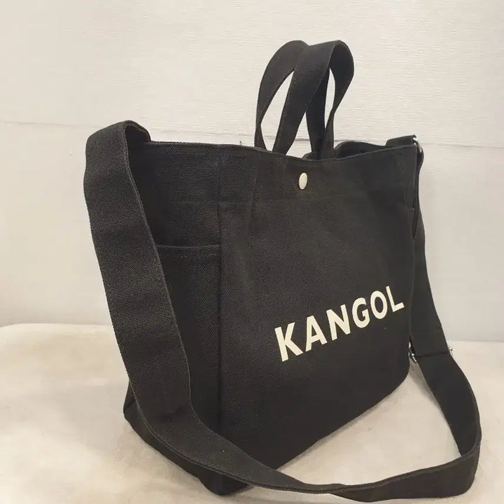 [BUNJANG] Kangol Black Canvas Tote Bag / Crossbody Bag / 캉골 블랙 캔버스 토트백 겸 크로스백