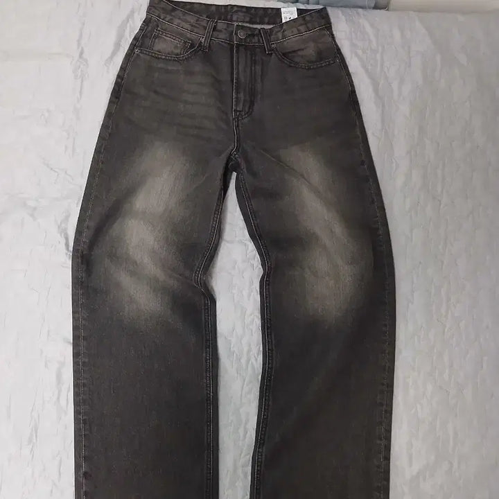 [BUNJANG] Spao Semi-Wide Black Denim Pants / 스파오 세미와이드 흑청 데님팬츠