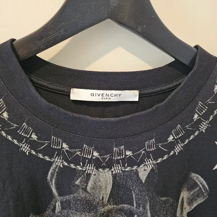 [SOLD OUT] 지방시 지저스 프린팅 반팔티 M 오버사이즈