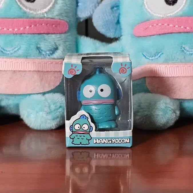 [BUNJANG] Sanrio Hangyodon Keyring Doll &amp; Mini Figure Set / 산리오 한교동 키링 인형 + 초미니 피규어 세트