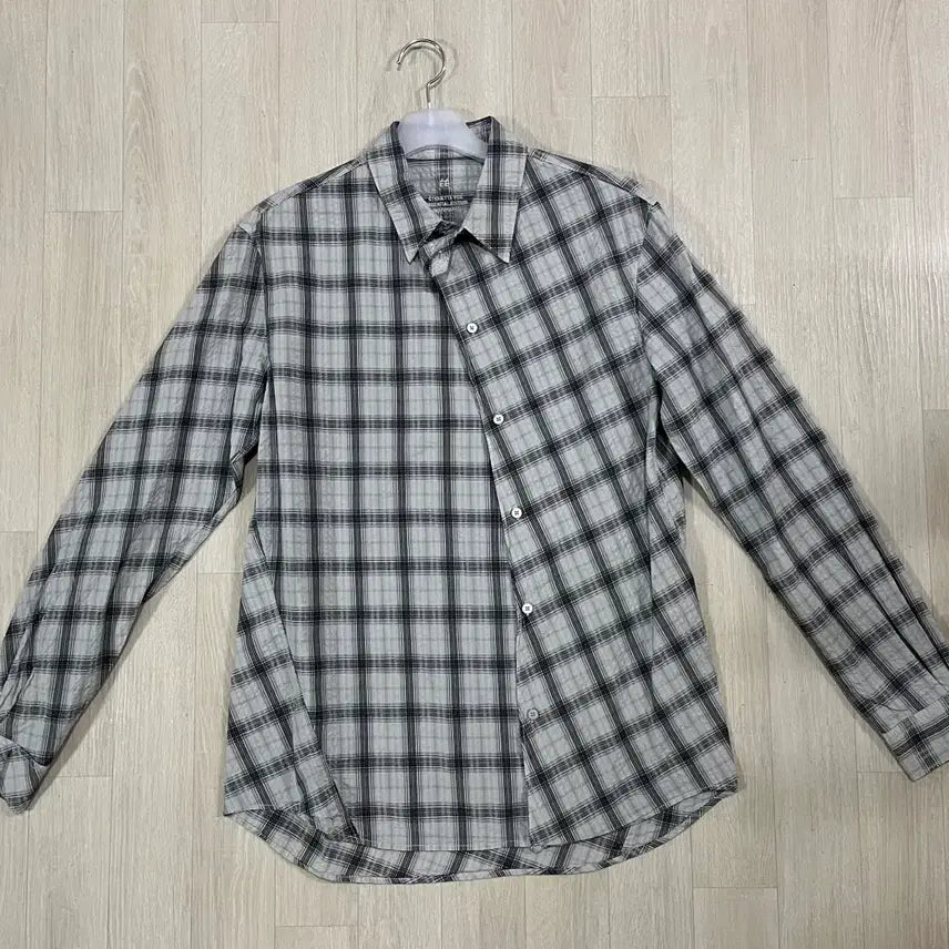 [SOLD OUT] 누마레 ee 커브드 체크 셔츠