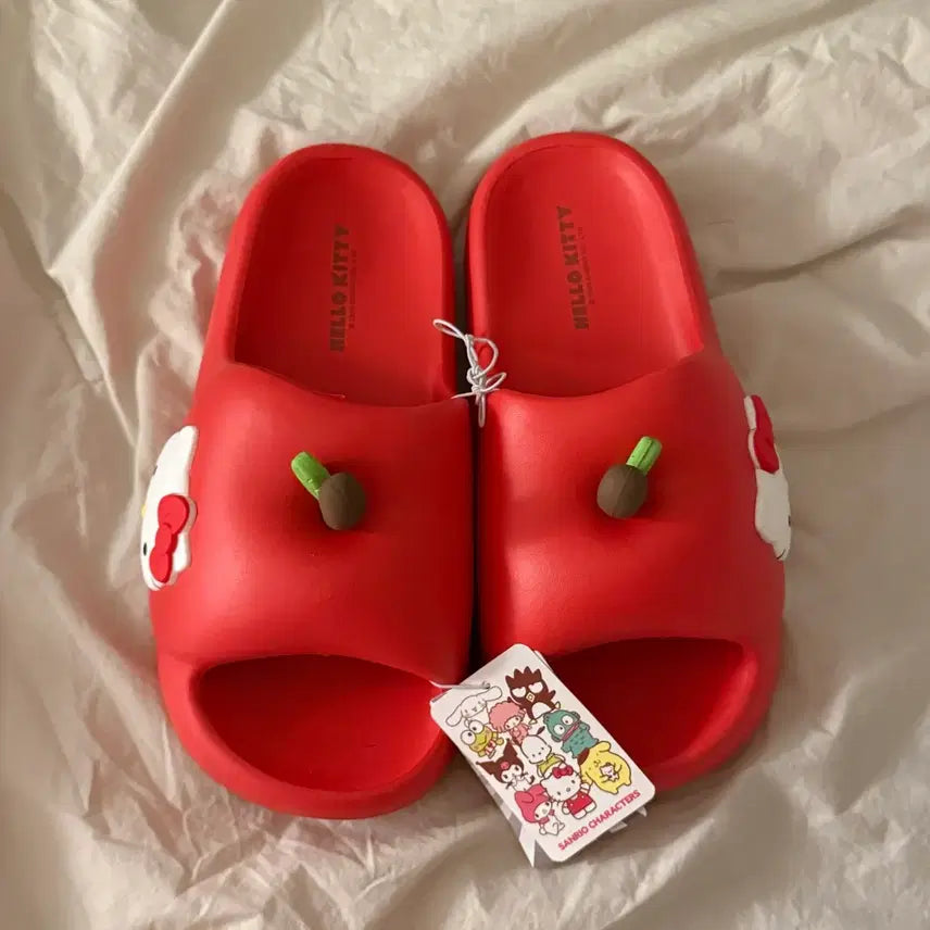 [SOLD OUT] (새상품) 헬로키티 애플 사과 슬리퍼 실내화 레드