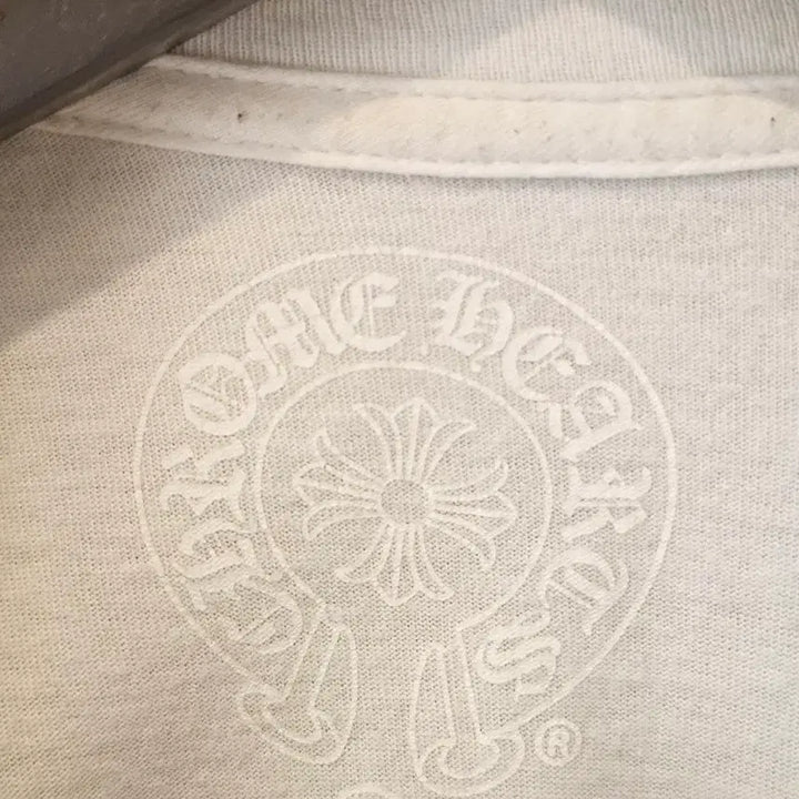 [BUNJANG] Chrome Hearts Horseshoe Lettering T-shirt White L / [정품] 크롬하츠 홀스슈 레터링 반팔 티셔츠 화이트 L