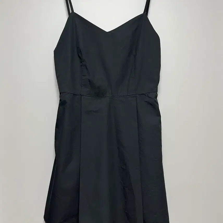 [BUNJANG] Black Spaghetti Strap Flare Dress / 블랙 끈나시 플레어 원피스