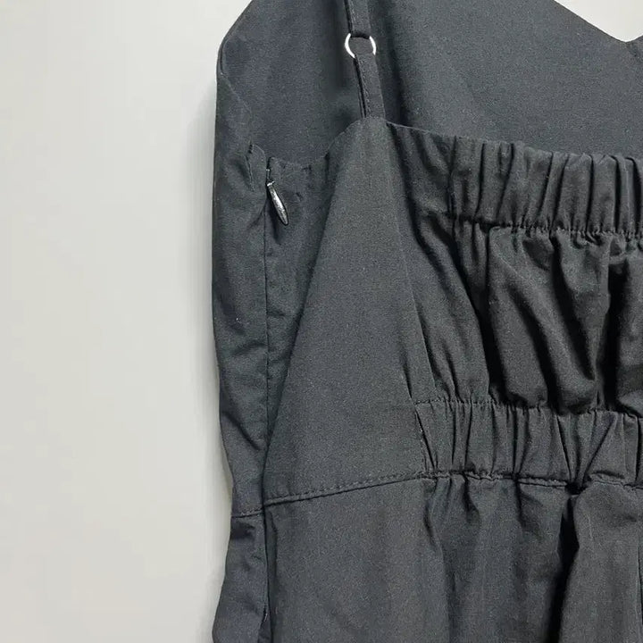 [BUNJANG] Black Spaghetti Strap Flare Dress / 블랙 끈나시 플레어 원피스