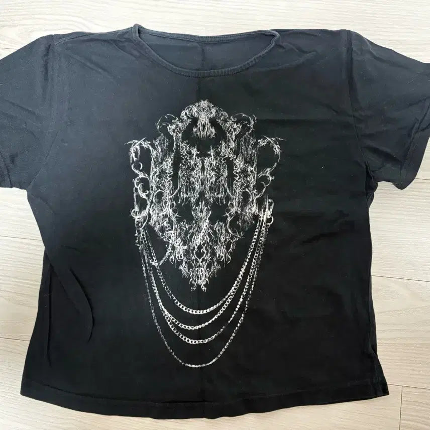 [BUNJANG] Hug Your Skin Chain Crop Top Black / 허그유어스킨 허유스 체인 크롭 탑 블랙