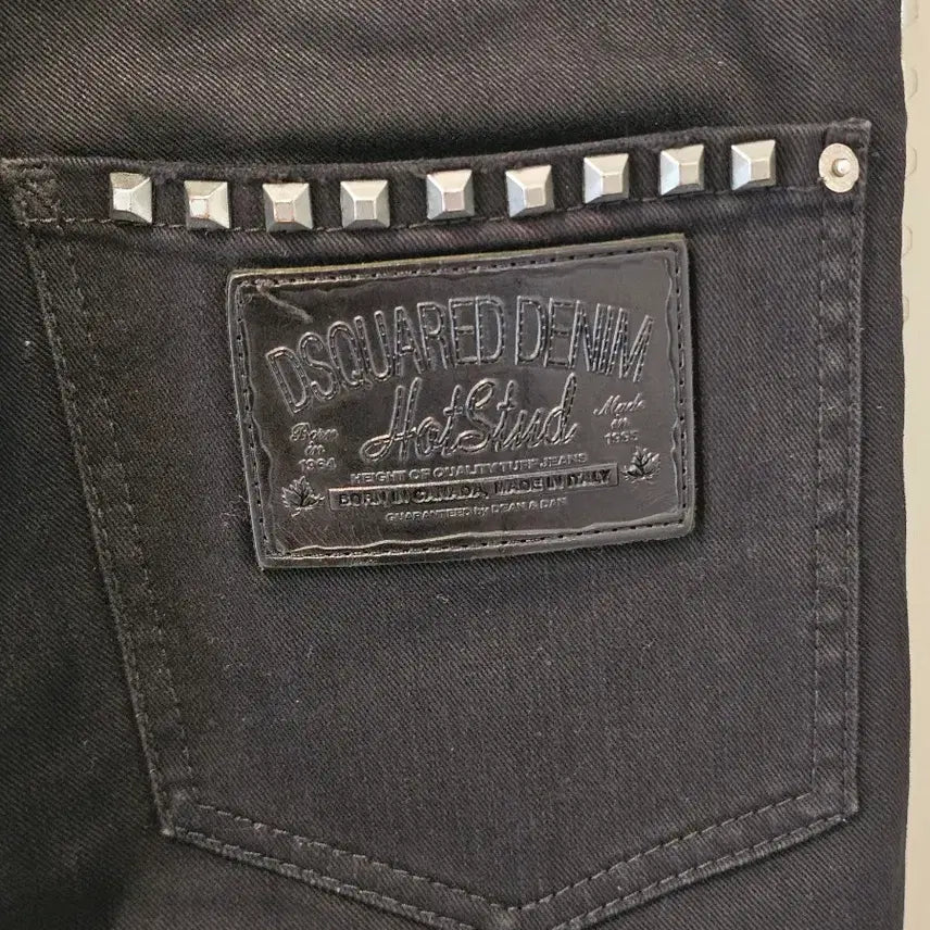 [BUNJANG] Dsquared2 Studded Black Jeans (Size 48) / 디스퀘어드 스터드 블랙진 48사이즈 디퀘 데님