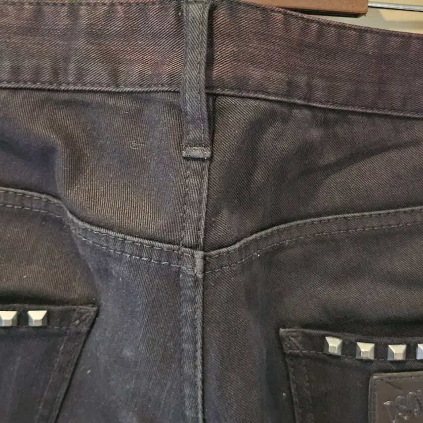 [BUNJANG] Dsquared2 Studded Black Jeans (Size 48) / 디스퀘어드 스터드 블랙진 48사이즈 디퀘 데님