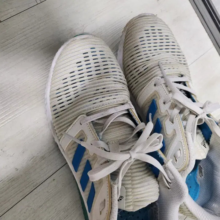 [BUNJANG] Adidas AlphaBounce White/Blue Sneakers / 아디다스 알파바운스 흰색/블루 운동화