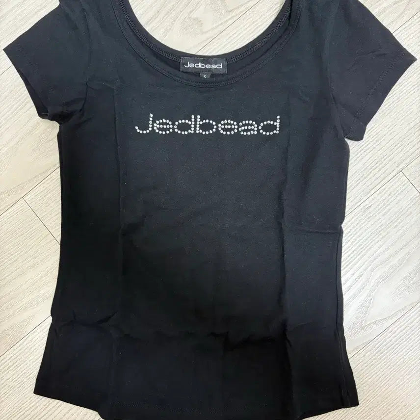 [BUNJANG] ZEDVED T-Shirt Scoop Neck Black / 제드비드 쥬얼리 스쿱티 반팔티