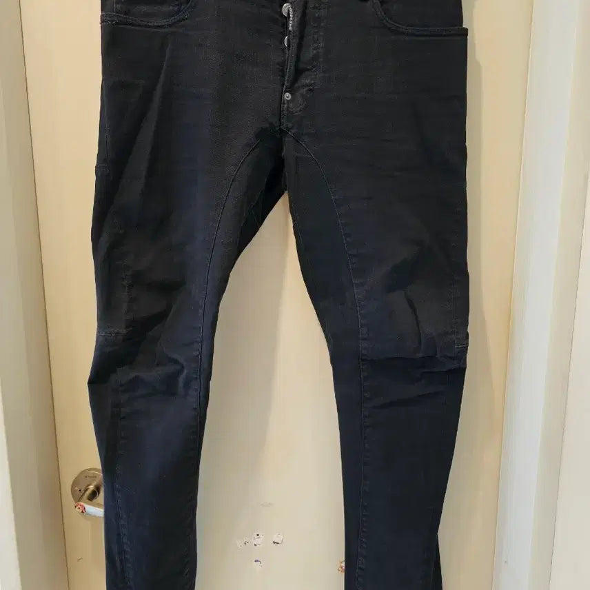 [SOLD OUT] 디스퀘어드 디퀘 블랙 바이커 블랙진 50